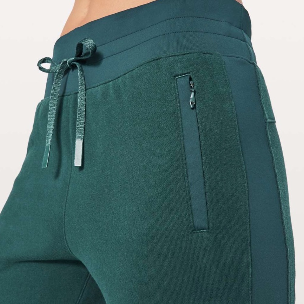 Lululemon Womens joggers